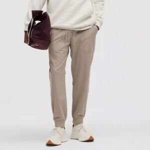 Lululemon Men ABC Joggers-Regular